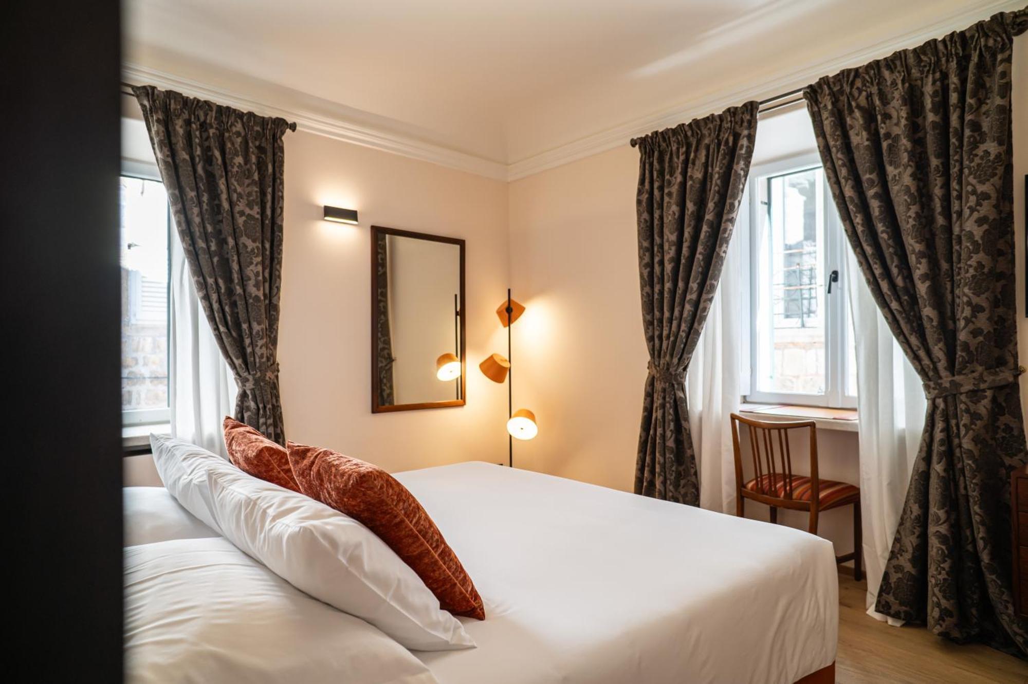 7Oaks Noble House Hotel Dubrovnik Bagian luar foto