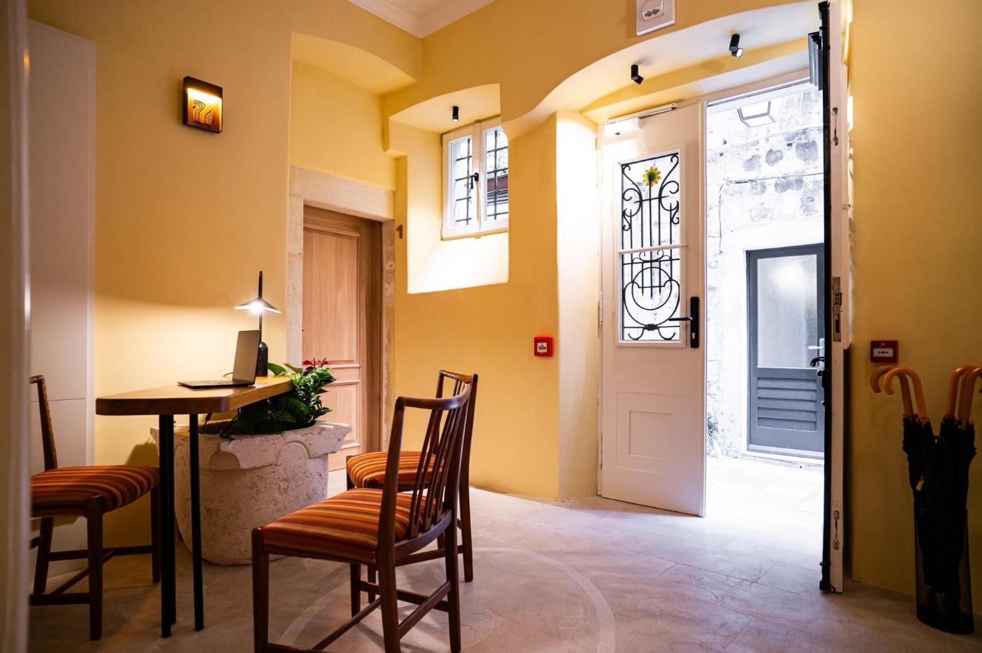7Oaks Noble House Hotel Dubrovnik Bagian luar foto