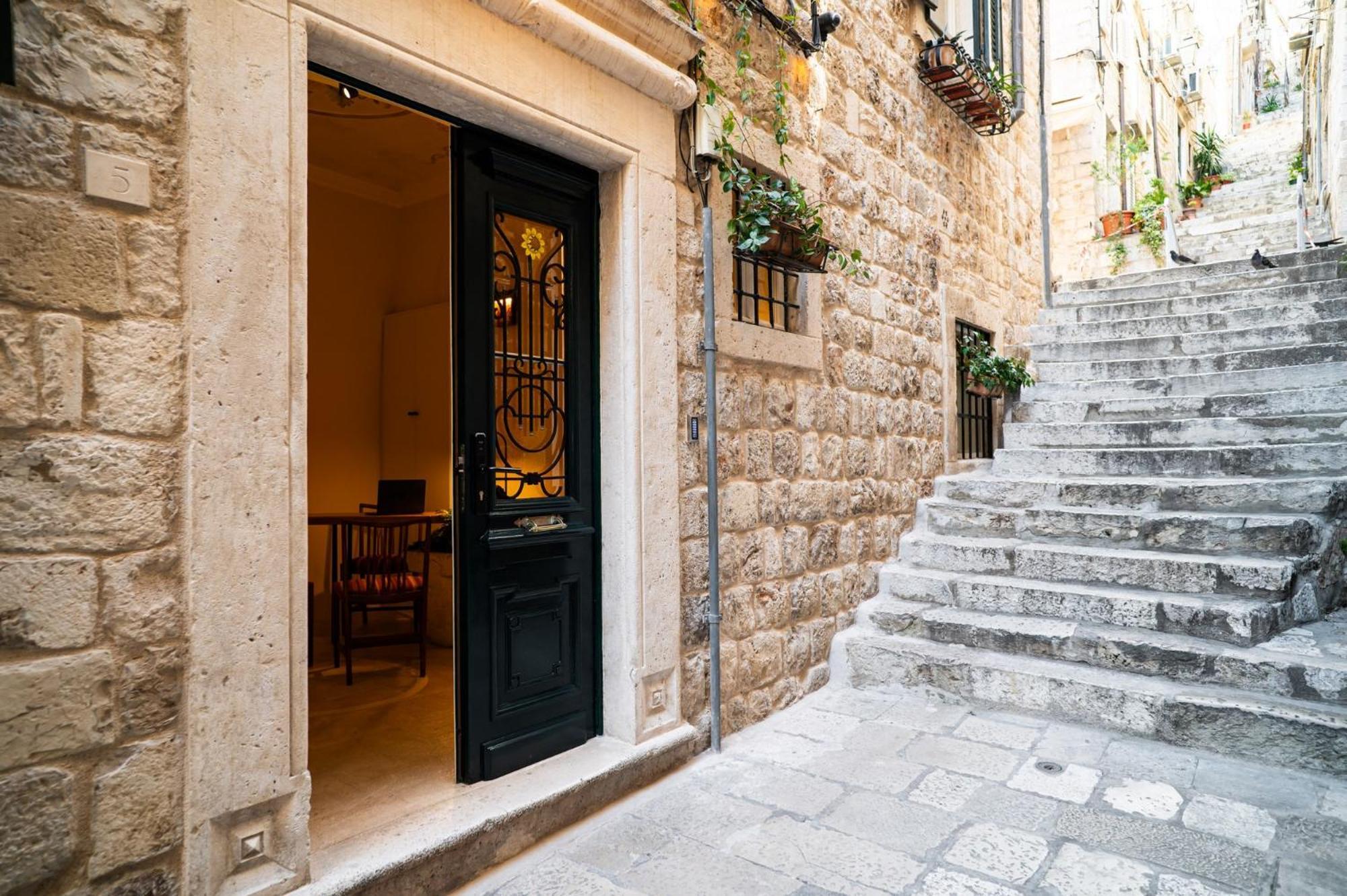 7Oaks Noble House Hotel Dubrovnik Bagian luar foto